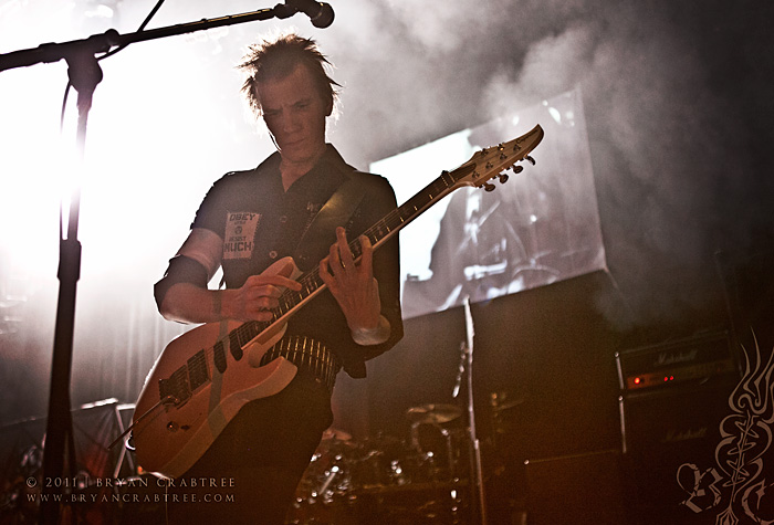 Arch Enemy at Club Nokia © Bryan Crabtree