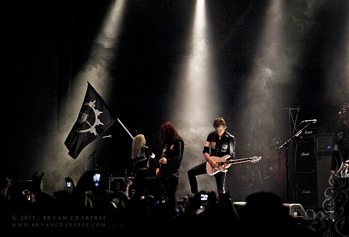 Arch Enemy at Club Nokia © Bryan Crabtree